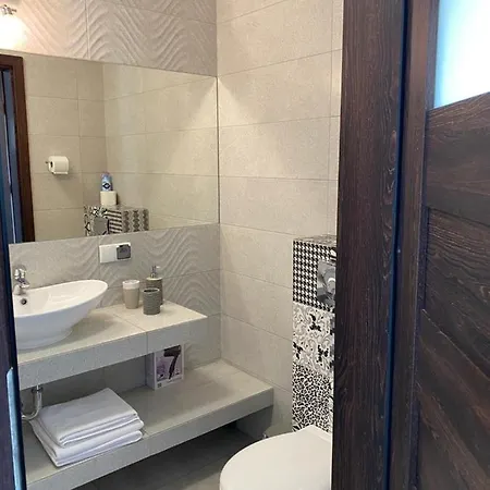 碧海蓝天公寓 * 拉塔