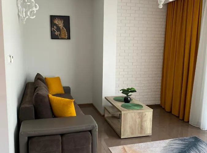 Aqua Marine יוראטה